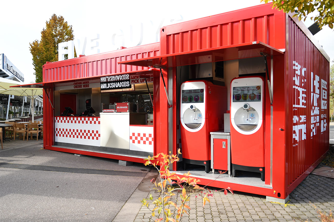 ROKA Container für FIVE GUYS Deutschland.