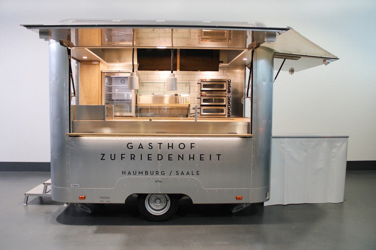 Small pizza cart for rent or buy used. For mobile pizza sale.