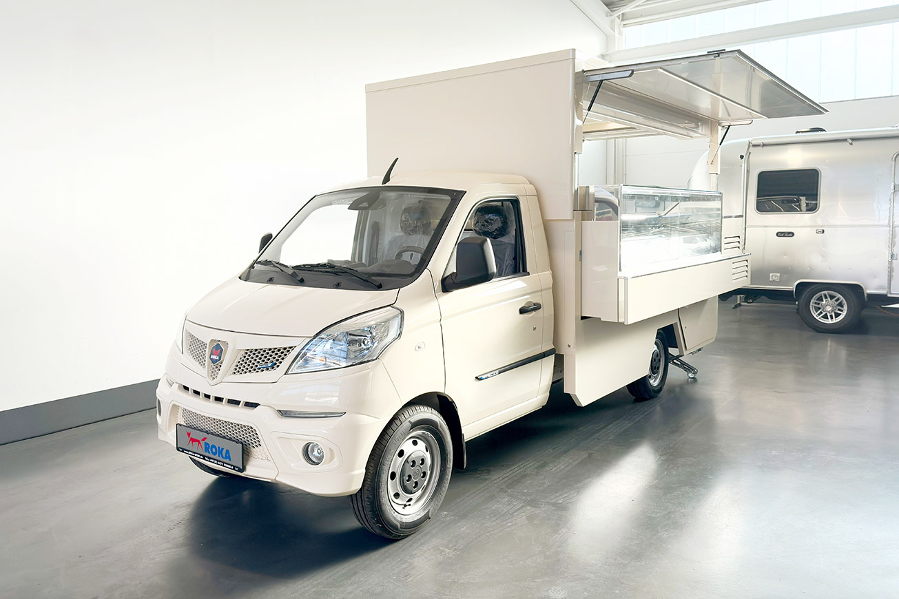 T217-Roka-Eismobil-EasyUp-sofort-verfuegbar-00 Eismobil EASY UP von ROKA - sofort verfügbares Fahrzeug für den Eisverkauf