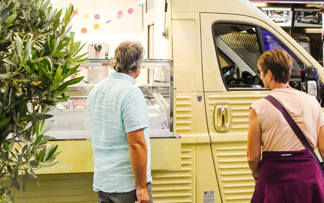 Camion de glaces ROKA – disponible immédiatement – R491